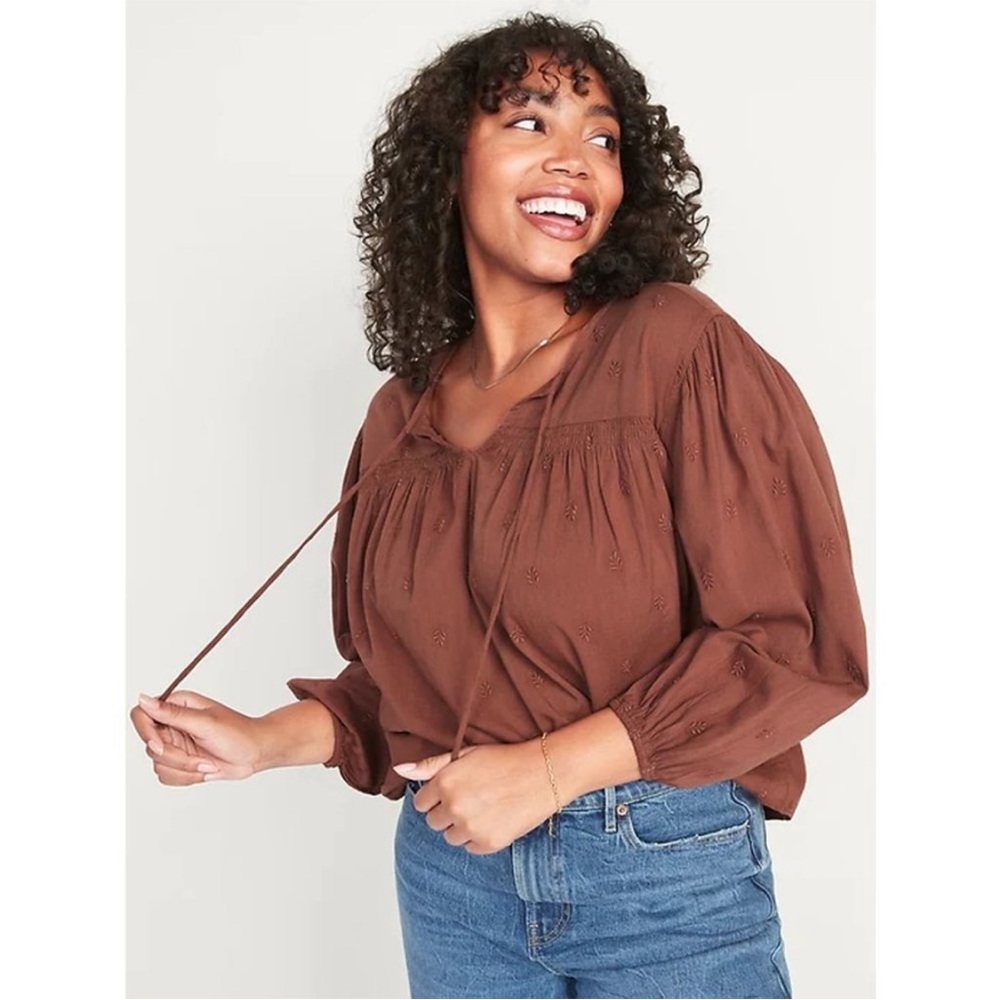 Old Navy Women's Long-Sleeve Embroidered Poet Blouse Size XS